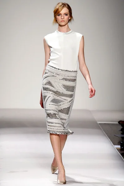 Look 36